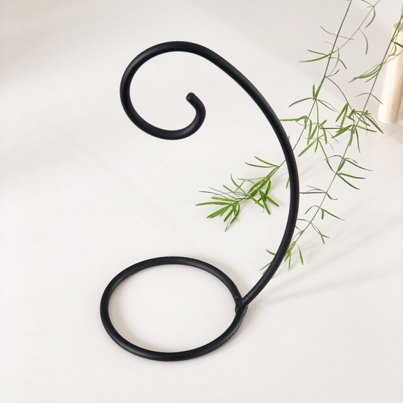 Rae Dunn Inspired Mini Curved Birdhouse Stand - Picture 2 of 4